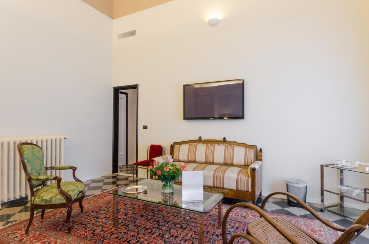 مبيت وإفطار بيسكارا Dimora Novecento المظهر الخارجي الصورة